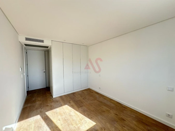 Apartamento T2 para Venda em São Vicente (Braga) Foto 30