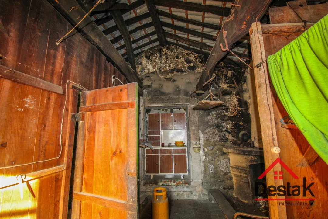 Moradia T2 para Venda em Boa Aldeia, Farminhão e Torredeita Foto 16