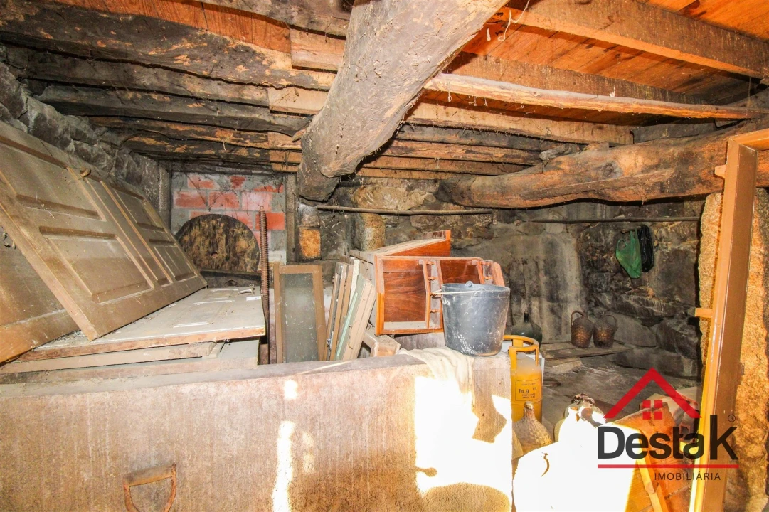 Moradia T2 para Venda em Boa Aldeia, Farminhão e Torredeita Foto 5