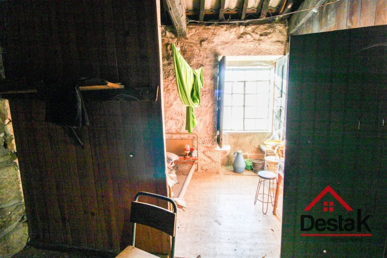 Moradia T2 para Venda em Boa Aldeia, Farminhão e Torredeita Foto 12