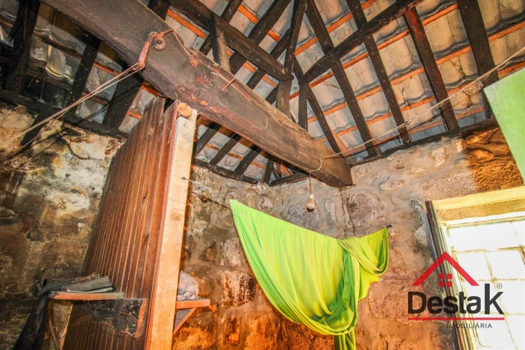 Moradia T2 para Venda em Boa Aldeia, Farminhão e Torredeita Foto 13