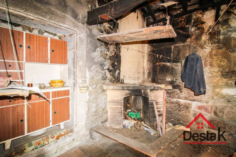 Moradia T2 para Venda em Boa Aldeia, Farminhão e Torredeita Foto 11