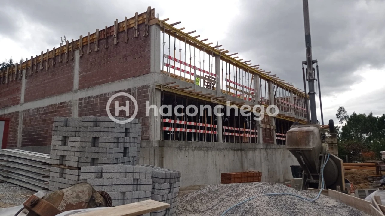 Apartamento T2 para Venda em Abade de Neiva Foto 3