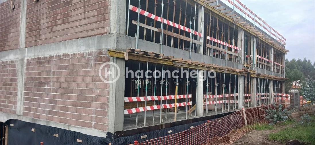 Apartamento T2 para Venda em Abade de Neiva Foto 4