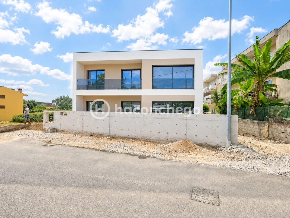 Apartamento T2 para Venda em Galegos (Santa Maria) Foto 2