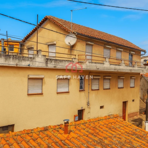 Moradia T4 para Venda em Rio Torto e Lagarinhos Foto 2