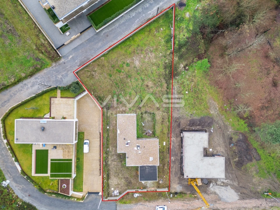 Moradia T3 para Venda em Lanhas Foto 16