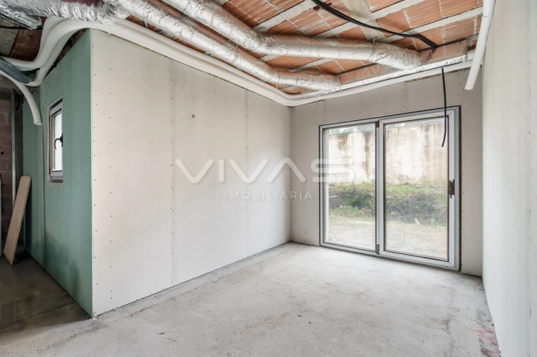 Moradia T3 para Venda em Lanhas Foto 8