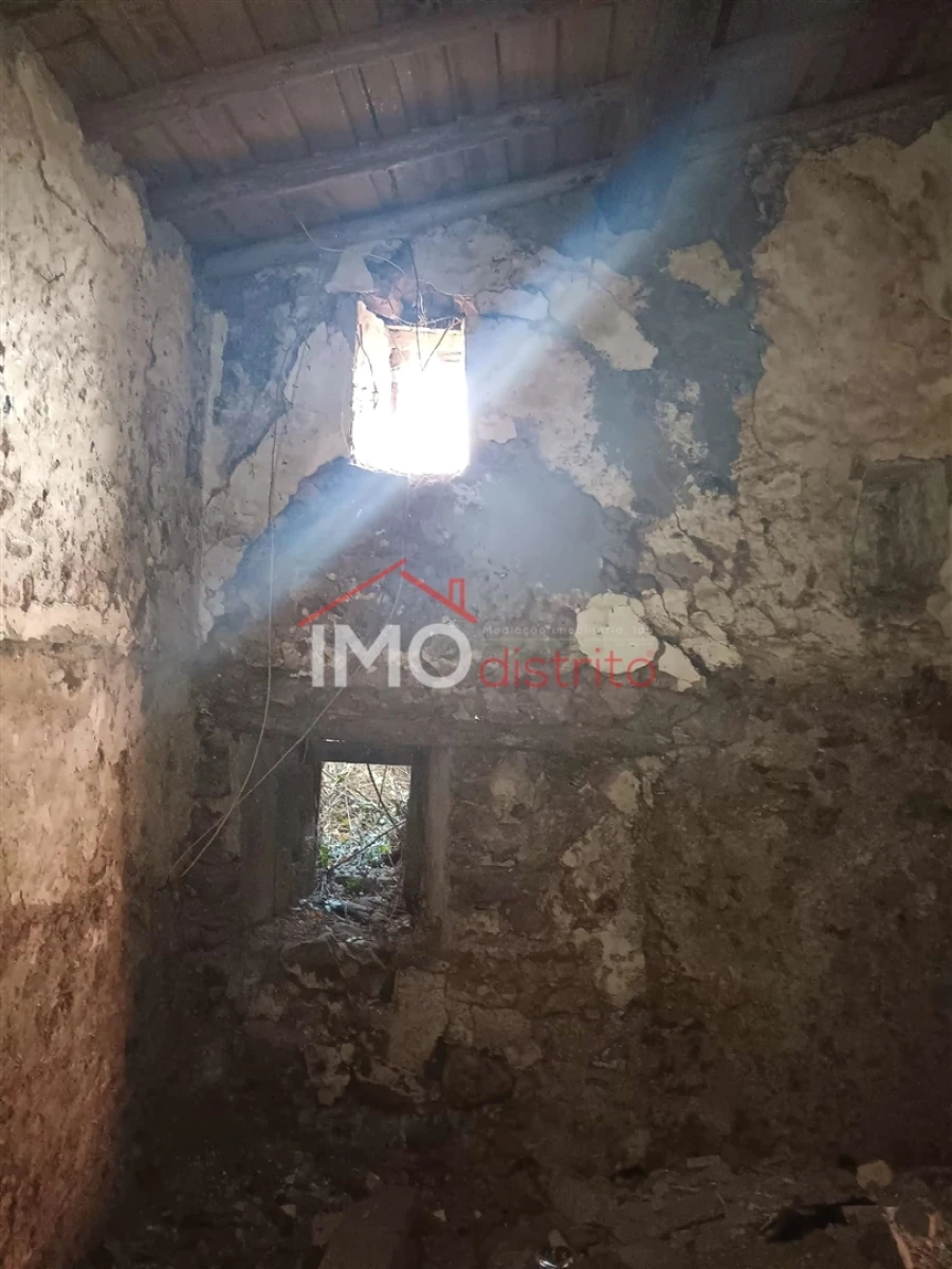 Moradia T2 para Venda em São Salvador da Aramenha Foto 3