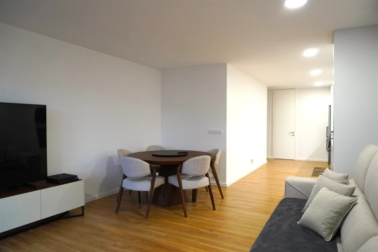 Apartamento T2 para Venda em Nine Foto 5