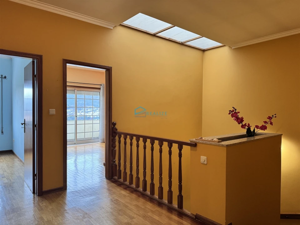 Moradia T4 para Venda em Nossa Senhora da Conceição, São Pedro e São Dinis Foto 28