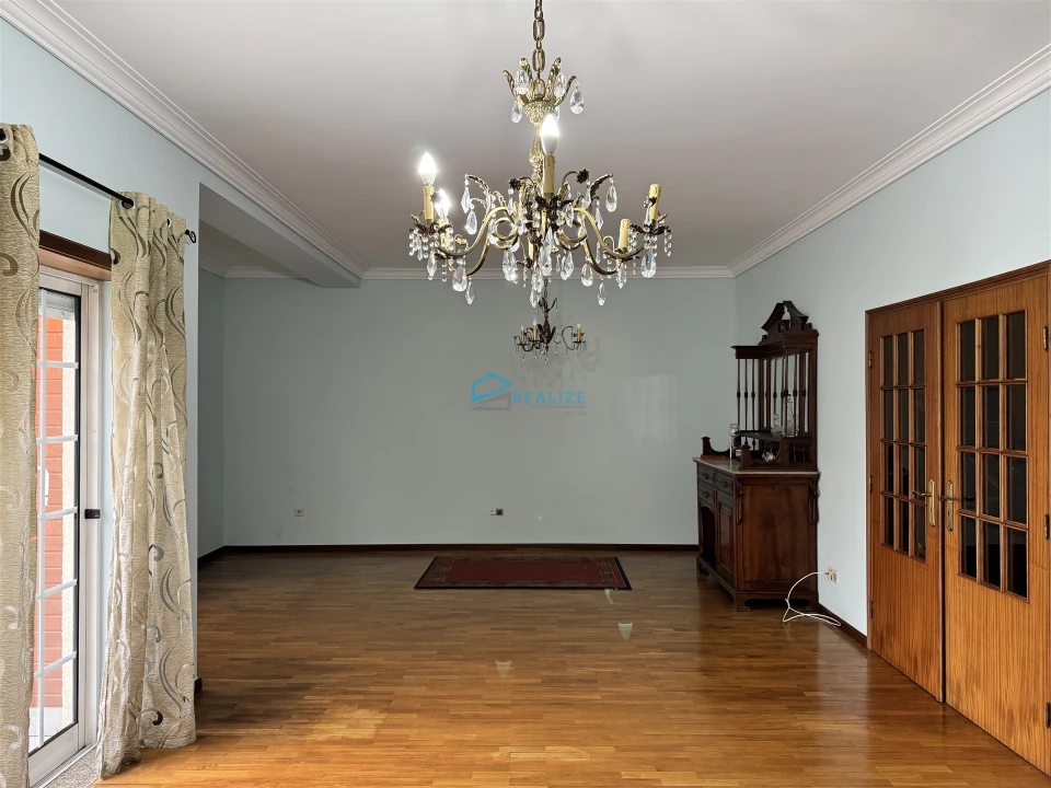 Moradia T4 para Venda em Nossa Senhora da Conceição, São Pedro e São Dinis Foto 11