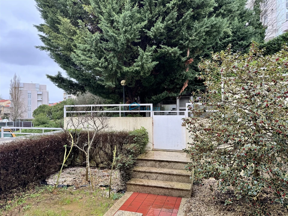 Moradia T4 para Venda em Nossa Senhora da Conceição, São Pedro e São Dinis Foto 27