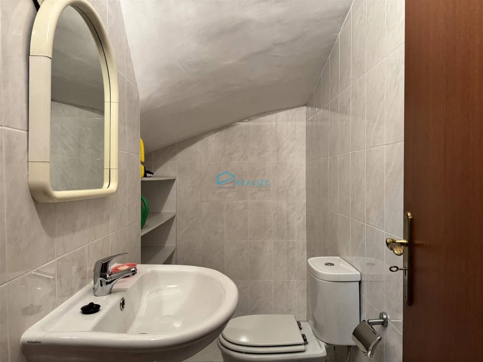 Moradia T4 para Venda em Nossa Senhora da Conceição, São Pedro e São Dinis Foto 8