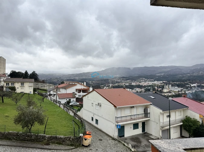 Moradia T4 para Venda em Nossa Senhora da Conceição, São Pedro e São Dinis Foto 43