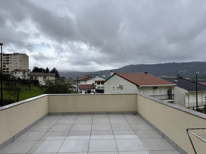 Moradia T4 para Venda em Nossa Senhora da Conceição, São Pedro e São Dinis Foto 15