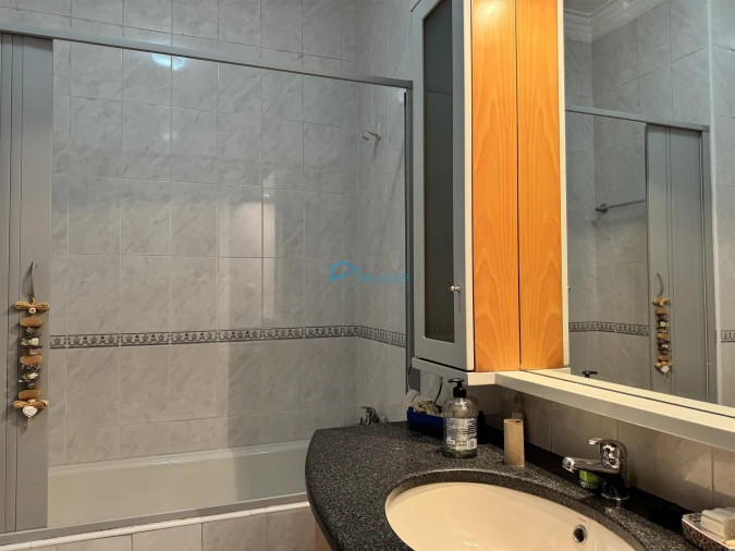 Moradia T4 para Venda em Nossa Senhora da Conceição, São Pedro e São Dinis Foto 16