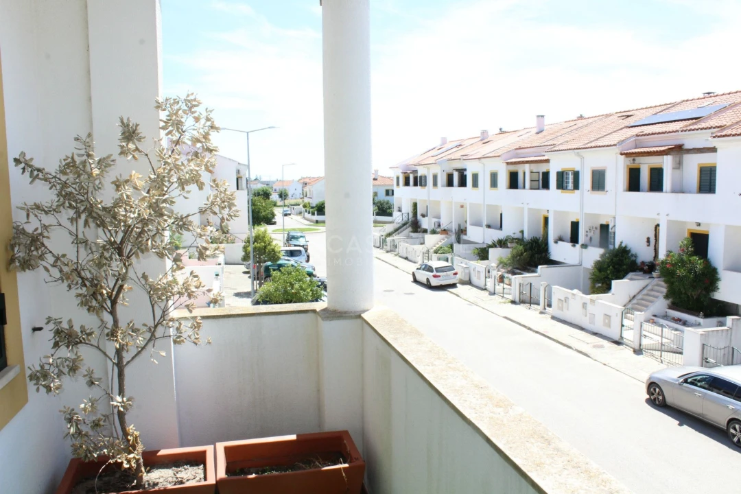 Moradia T3 para Venda em Alcochete Foto 40