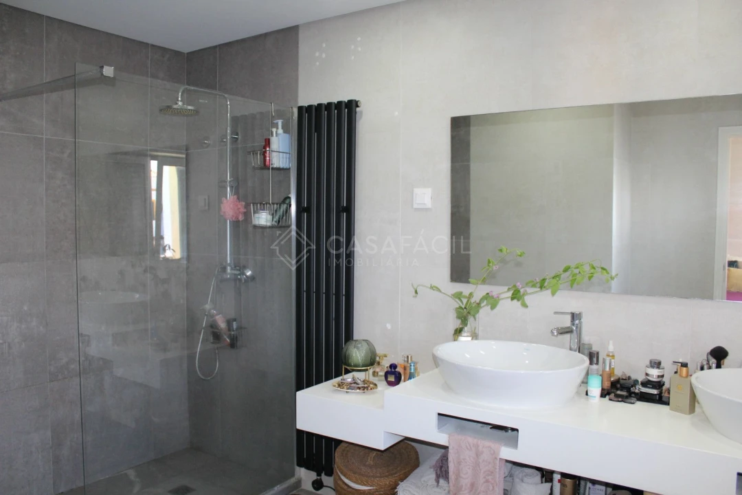 Moradia T3 para Venda em Alcochete Foto 35