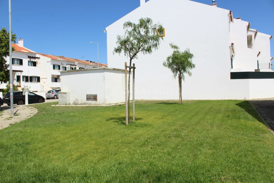 Moradia T3 para Venda em Alcochete Foto 76