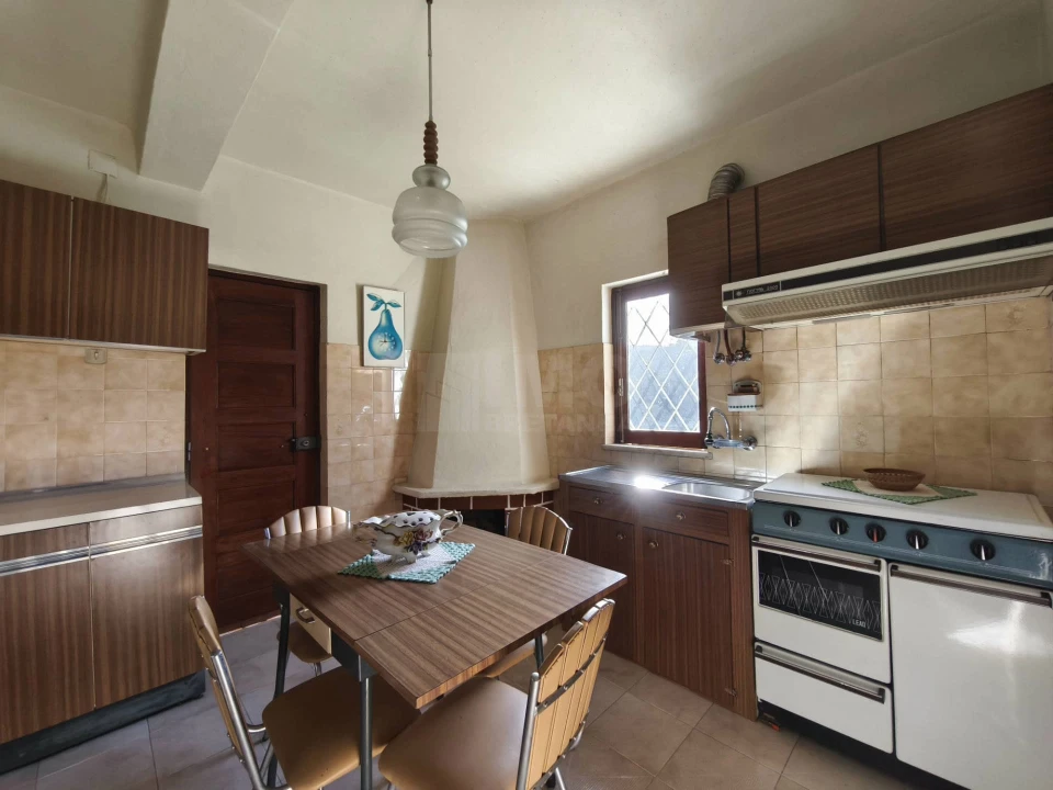 Moradia T3 para Venda em Almalagues Foto 6