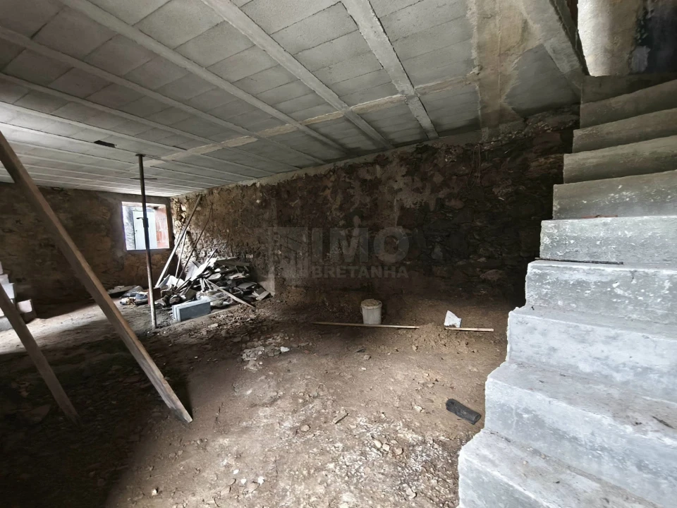 Moradia T3 para Venda em Lorvão Foto 14