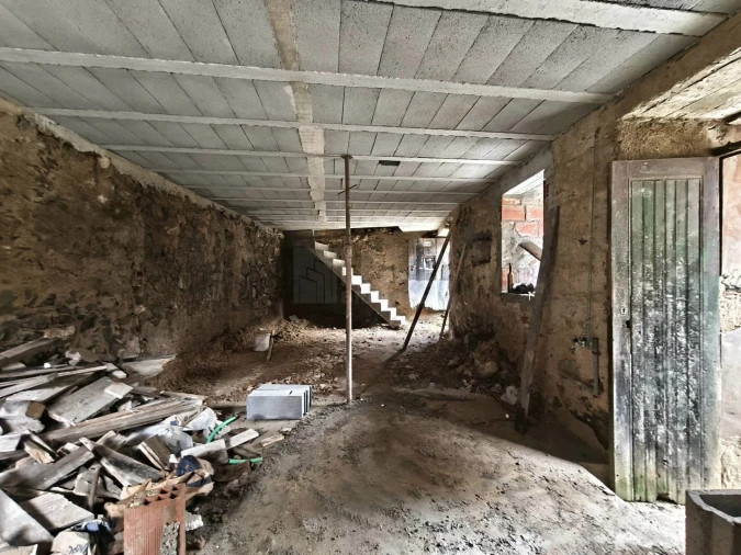 Moradia T3 para Venda em Lorvão Foto 6