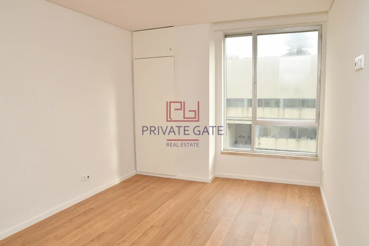 Apartamento T2 para Arrendamento em Aldoar, Foz do Douro e Nevogilde Foto 21