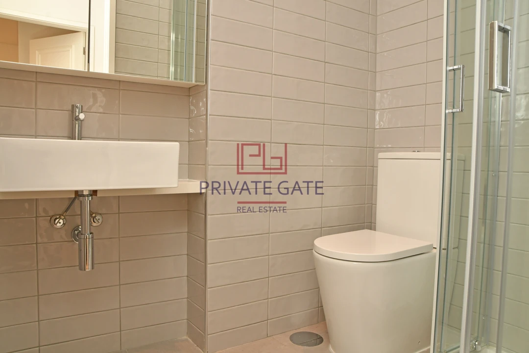 Apartamento T2 para Arrendamento em Aldoar, Foz do Douro e Nevogilde Foto 18