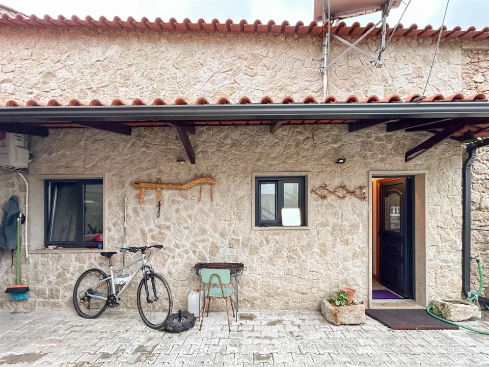 Moradia T3 para Venda em Aldeia do Bispo, Águas e Aldeia de João Pires Foto 1