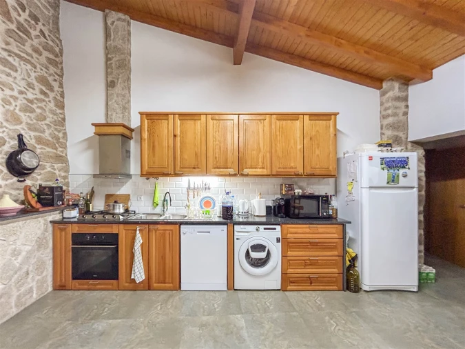 Moradia T3 para Venda em Aldeia do Bispo, Águas e Aldeia de João Pires Foto 12