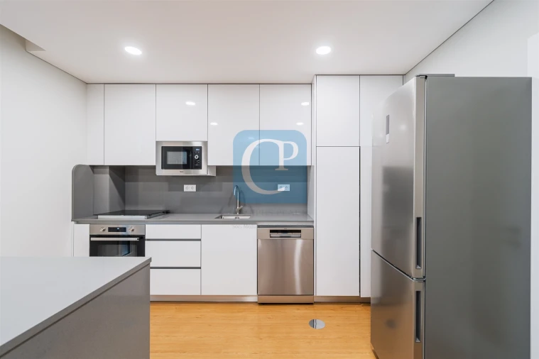 Apartamento T2 para Arrendamento em Bonfim Foto 7