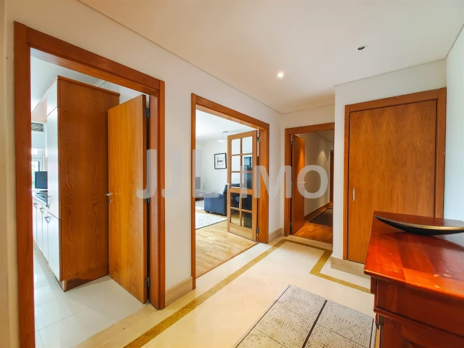 Apartamento T2 para Venda em Lumiar Foto 6