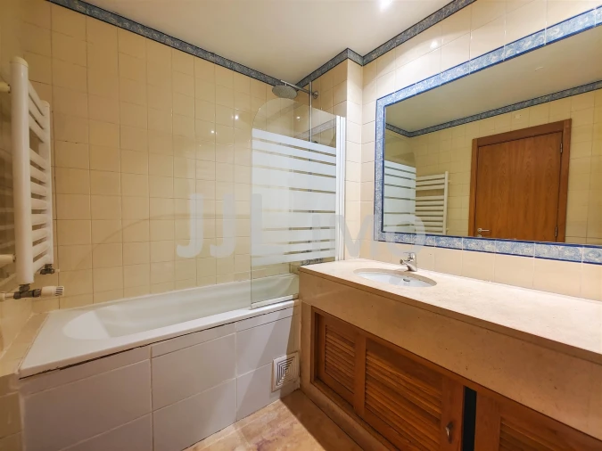 Apartamento T2 para Venda em Lumiar Foto 13