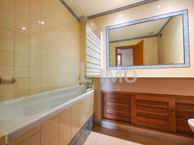 Apartamento T2 para Venda em Lumiar Foto 12