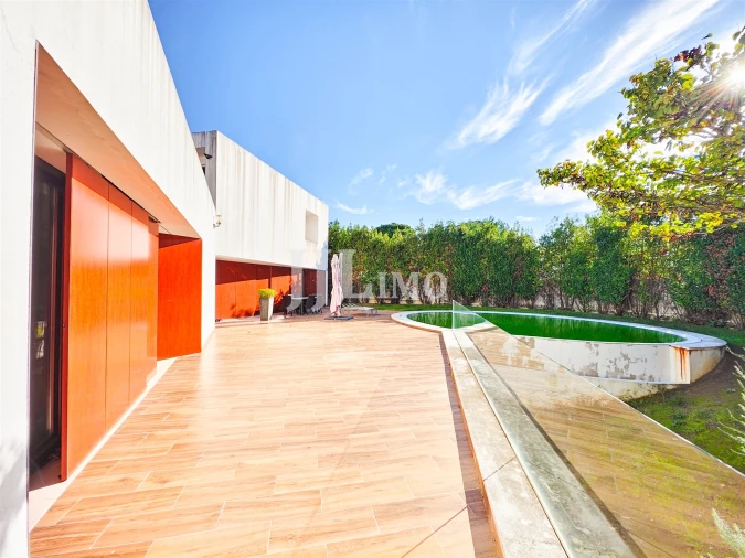 Moradia T4 para Venda em Cascais e Estoril Foto 29