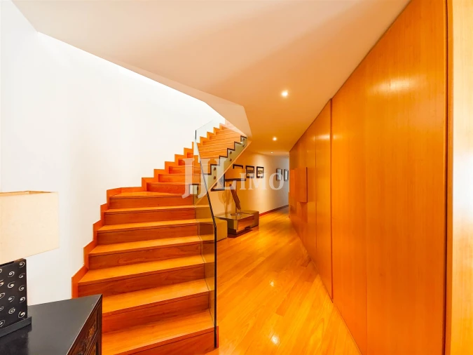 Moradia T4 para Venda em Cascais e Estoril Foto 7