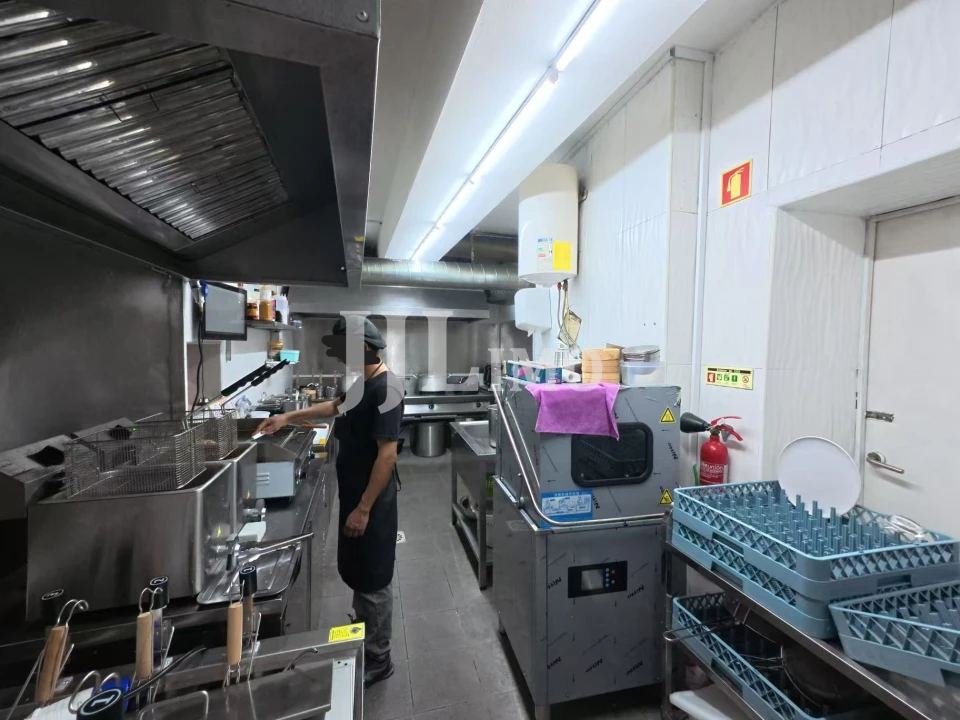 Loja para Venda em Avenidas Novas Foto 13