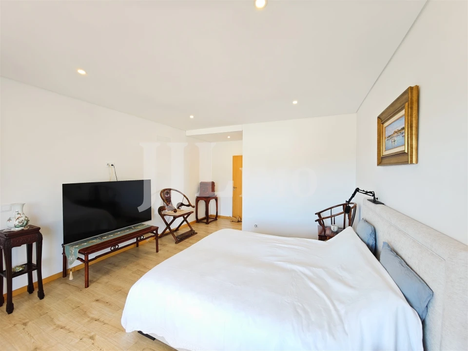 Moradia T4 para Venda em Santa Maria e São Miguel, São Martinho, São Pedro Penaferrim Foto 74