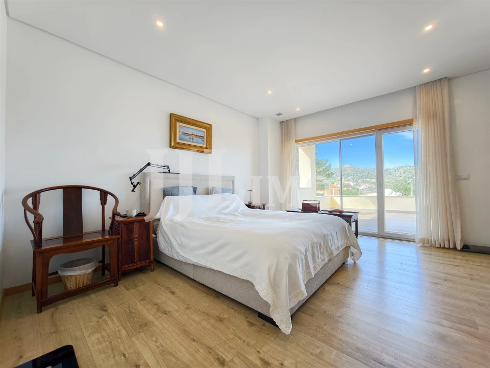 Moradia T4 para Venda em Santa Maria e São Miguel, São Martinho, São Pedro Penaferrim Foto 75