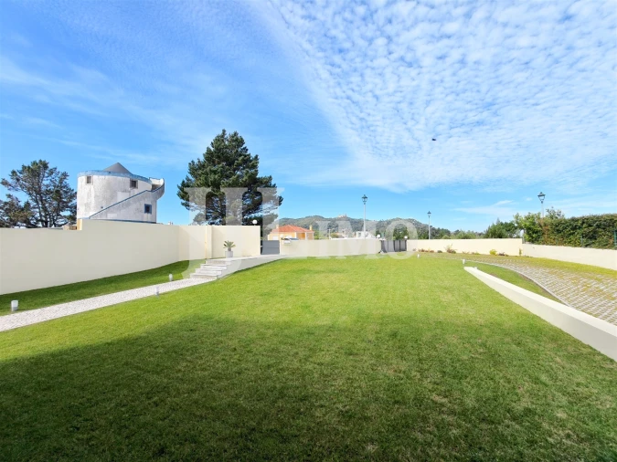 Moradia T4 para Venda em Santa Maria e São Miguel, São Martinho, São Pedro Penaferrim Foto 34