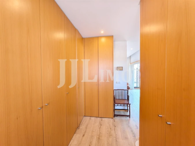 Moradia T4 para Venda em Santa Maria e São Miguel, São Martinho, São Pedro Penaferrim Foto 81