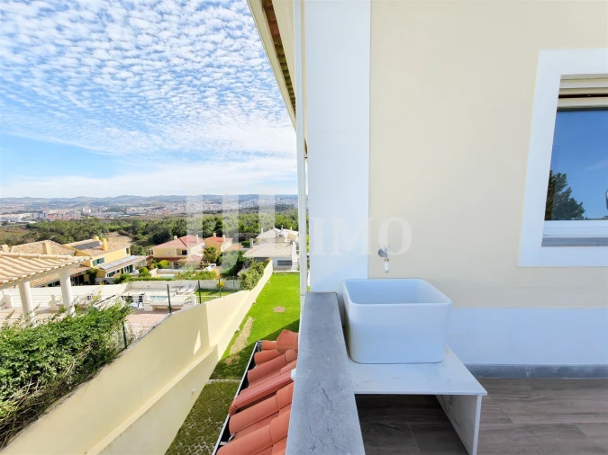 Moradia T4 para Venda em Santa Maria e São Miguel, São Martinho, São Pedro Penaferrim Foto 91