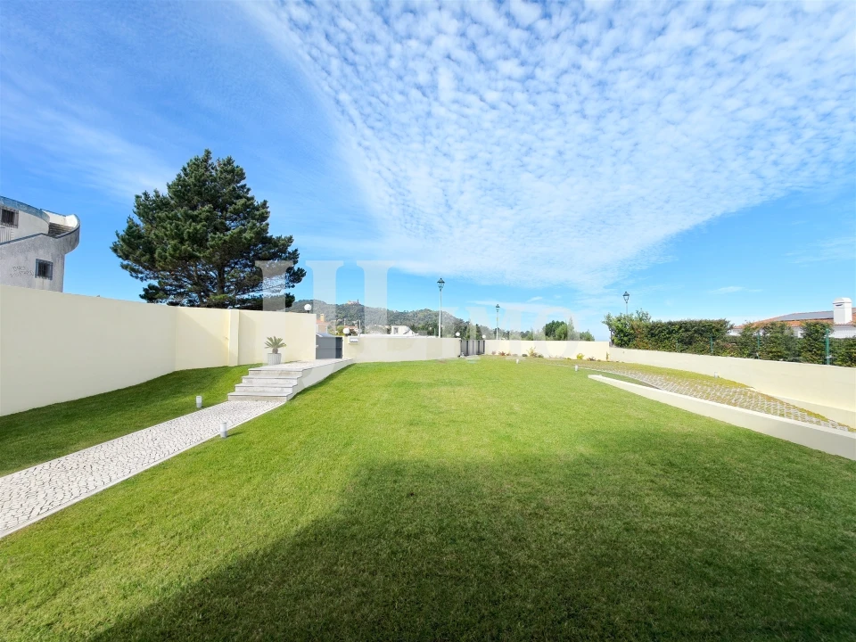 Moradia T4 para Venda em Santa Maria e São Miguel, São Martinho, São Pedro Penaferrim Foto 20