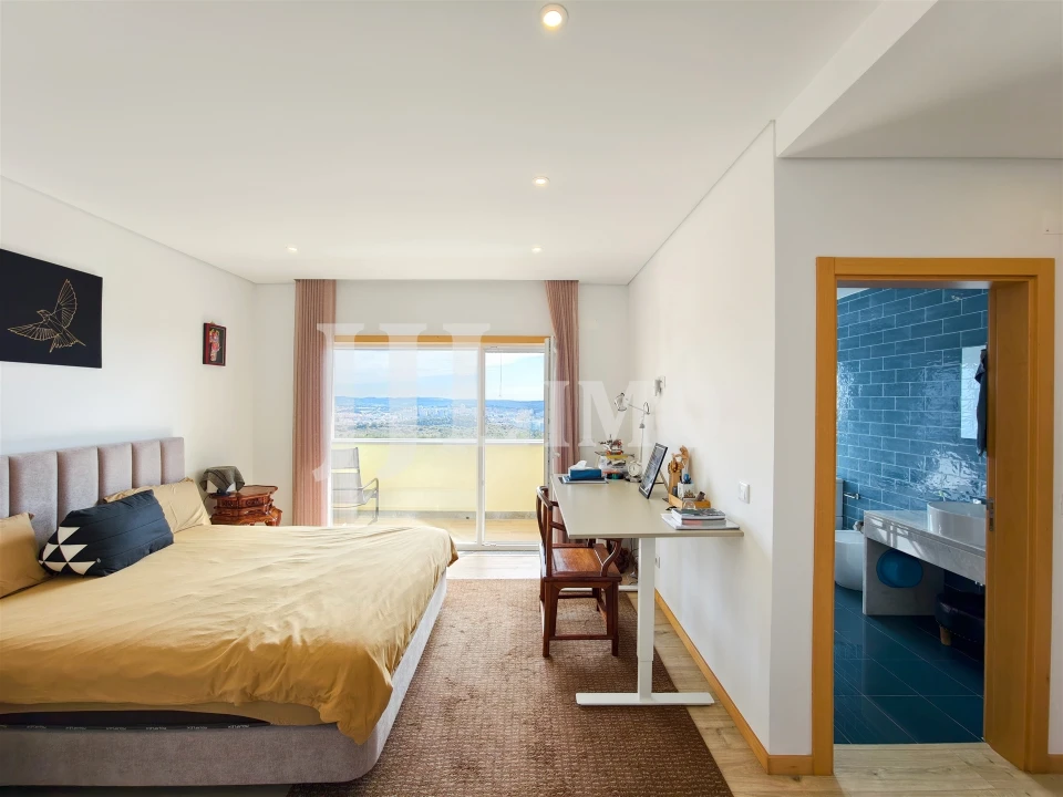 Moradia T4 para Venda em Santa Maria e São Miguel, São Martinho, São Pedro Penaferrim Foto 59