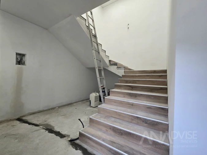 Apartamento T3 para Venda em Viseu Foto 12