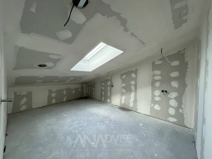 Apartamento T3 para Venda em Viseu Foto 16