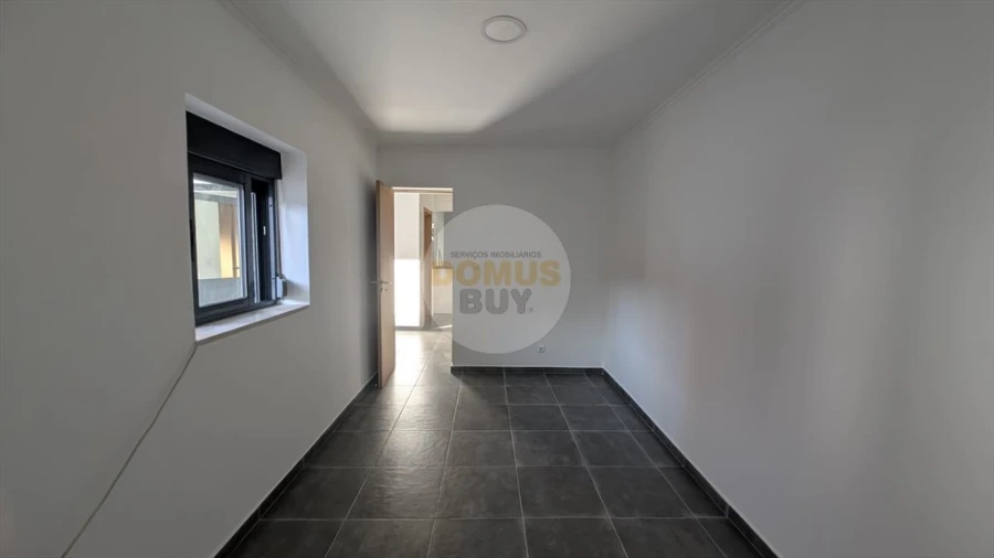 Moradia T3 para Venda em Baixa da Banheira e Vale da Amoreira Foto 12