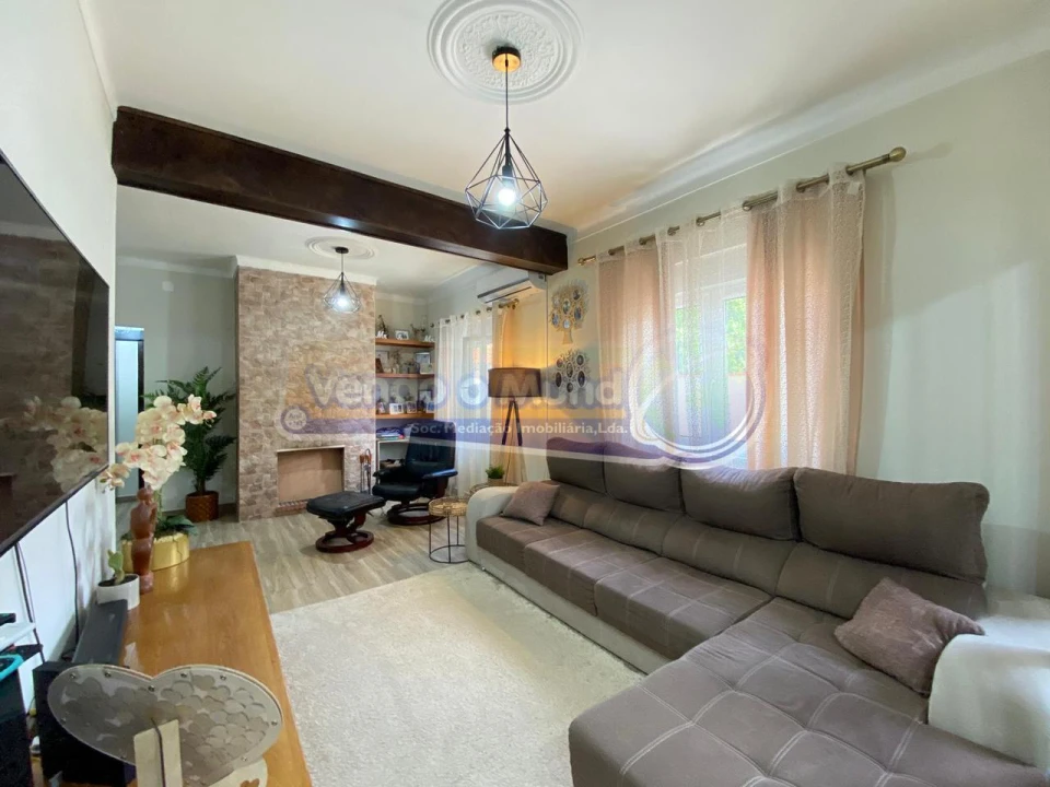 Moradia T3 para Venda em Samora Correia Foto 8