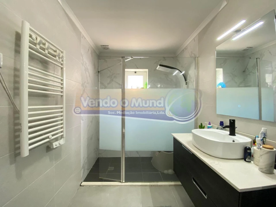 Moradia T3 para Venda em Samora Correia Foto 19